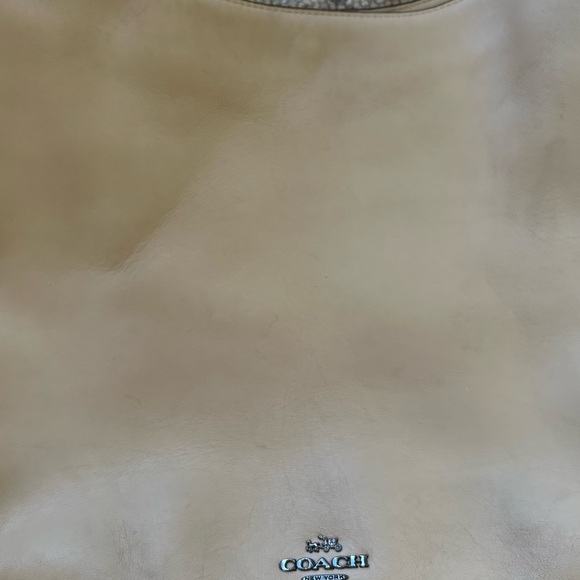 Coach Shoulder Bag - Picture 3 of 6